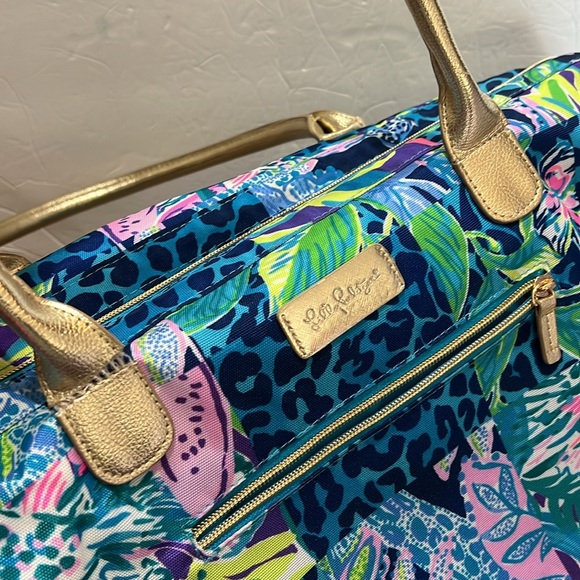 Lilly pulitzer traveler bag weekender large duffel bag blue patchwork - Picture 6 of 9